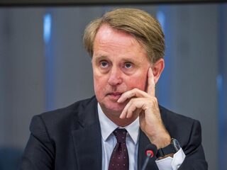 Schiphol houdt politiek aan belofte: Lelystad Airport moet open