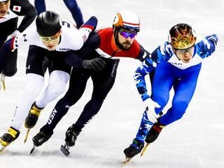 Knegt gediskwalificeerd op 1.000 meter, ook De Laat uitgeschakeld
