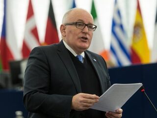 Eurocommissaris Frans Timmermans: 'Kom er niet mee aan dat vrouwen te weinig kwaliteit hebben'