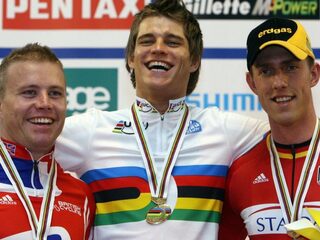Op deze dag in 2006: Theo Bos pakt tweede wereldtitel op de sprint
