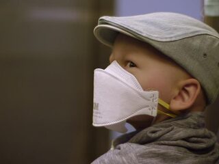 Documentaire ‘Pilotenmasker’ toont het perspectief van kinderen met kanker