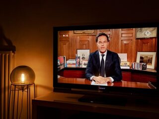 Podcast De Dag: 'Werkgevers, toon corona-coulance!'