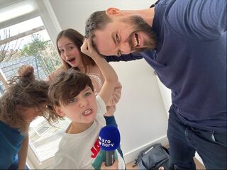 De thuisblijvers: 'Laten we het even ergens anders over hebben dan dat stomme corona!'