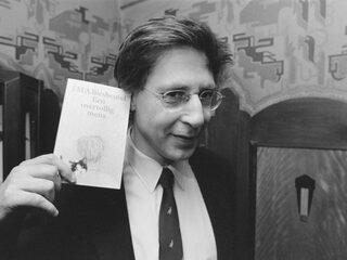 "Hij is de meest originele en unieke verhalenschrijver die we hebben.”