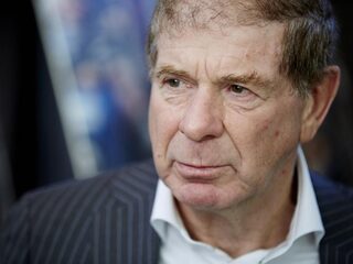 Frits Barend: 'Stuitend dat orthodoxe joden alleen staan te bidden'