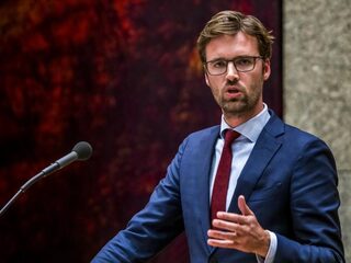 D66: CEO's en ambtenaren onder ede horen over inmenging China
