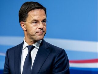 'Oproep Rutte voor salarisverhoging is een klap in het gezicht'