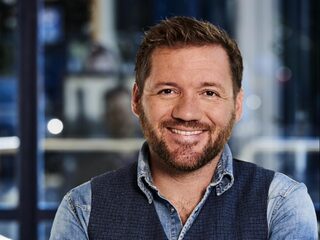 Klaas van der Eerden overvaren door vissersboot in Thailand