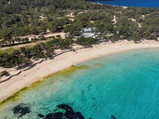 Stand.nl: Op vakantie naar het buitenland is een slecht idee
