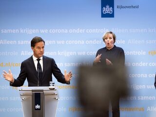 Kleine versoepelingen in persconferentie van Rutte en De Jonge
