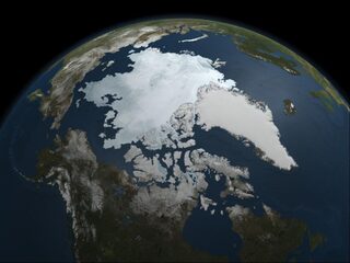 De magnetische Noordpool verschuift snel – en nu?