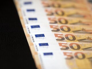 Stand.nl: Er moet een publieke staatsbank komen