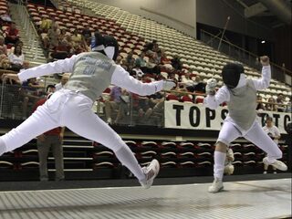 Deze 17-jarige Nederlander trekt de wereld rond als floretschermer