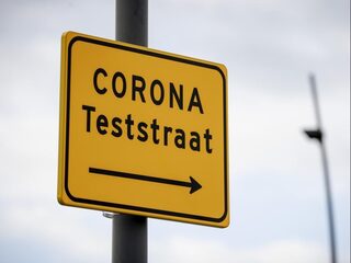 OMT-lid Marc Bonten: 'Meer vrijheden bij negatieve testen kan, maar eerst besmettingen omlaag'