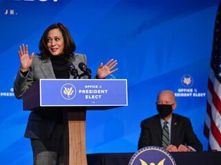 Podcast De Dag: de vrouwen met wie Joe Biden zich omringt