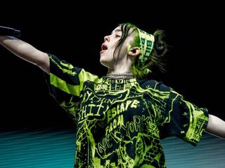 Billie Eilish is 18 geworden: 'Het is een wereldster met een ongekend talent'