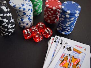 Steeds meer illegale 'gokpaleizen' in Nederland: 'De inzet kan oplopen tot 10.000 euro'