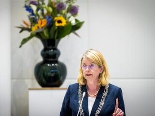 Burgemeester Krikke betreurt onduidelijkheid na steekincident