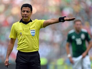 Videoscheidsrechter: 'We moeten er niet zo eindeloos over blijven mekkeren'