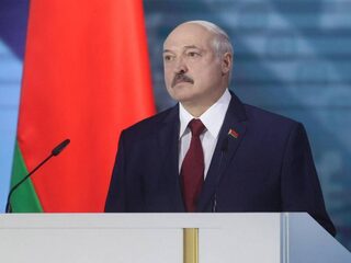 Podcast De Dag: De val van de laatste dictator van Europa