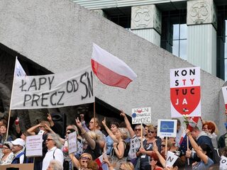 Polen 'volkomen terecht' geschorst door Europese rechters