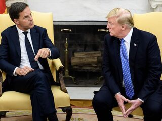 Podcast De Dag: Hoe smeed je een internationale coalitie?