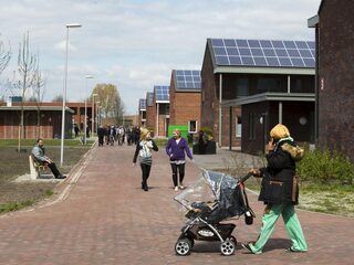 Kinderen voelen zich niet veilig in het AZC: 'Kinderen moeten kind kunnen zijn'