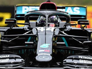 Formule 1 is in Hongarije ook een prooi voor Mercedes; Verstappen tweede