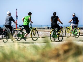 Stand.nl: Het geld voor mobiliteit moet naar de fiets en niet naar de auto
