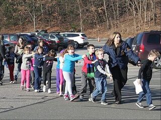 High School shootings: 'Het bewapenen van docenten is geen slecht idee'