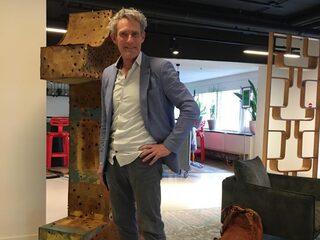 Kinderarts en OMT-lid Károly Illy: eerst scholen helemaal open, daarna terrassen