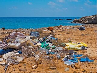 Atlantische Oceaan bevat veel meer plastic dan gedacht