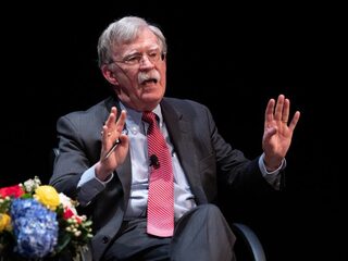 'Als Trump herkozen wordt trekt hij VS uit NAVO'