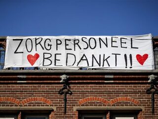 Stand.nl: Zorgpersoneel moet vanaf nu beter beloond worden