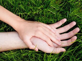 Stand.nl: Vóóraf toestemming geven voor seks moet wettelijk verplicht worden