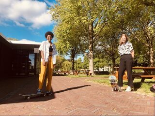 'Laat de leraren maar van lokaal wisselen, dan blijven wij wel op onze plek'