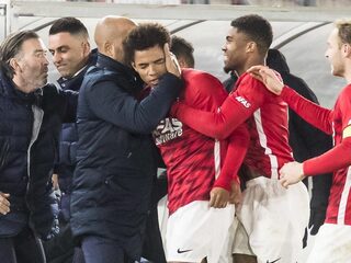 AZ laat zich niet kennen na 2-0 achterstand