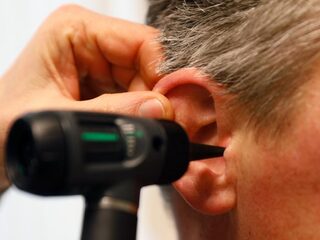 WNL Podcast: ‘Patiënt betrekken bij keuzes behandeling zorgt voor lagere kosten’