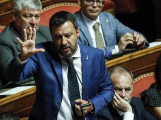 Ilja Leonard Pfeijffer: Salvini heeft fascistoïde trekjes