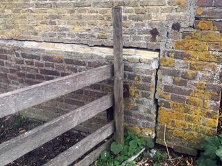 De bodem zakt (letterlijk) onder ons weg