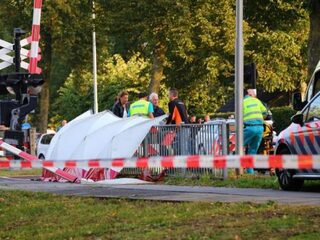Vier kinderen omgekomen bij bakfietsongeluk op het spoor in Oss