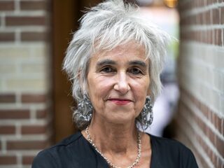 Viroloog Koopmans maakt zich nog geen zorgen over vaccin na mutatie