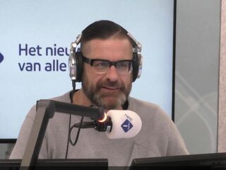 Jan Publiek: moet je een accent afleren op de radio?
