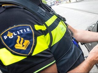 Een hoofddoek als buitengewoon opsporingsambtenaar: Mag dat?