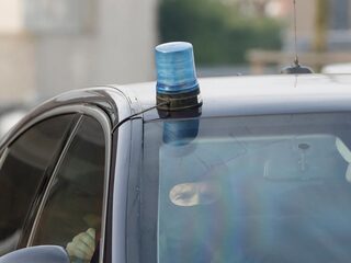 Negen doden bij beschieting Duitse waterpijpcafés, dader dood gevonden