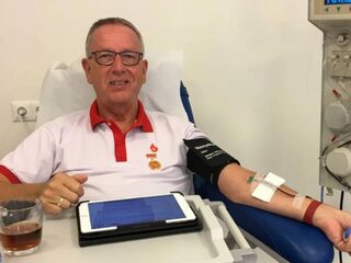 Floris heeft het record: 600 keer bloedplasma geven