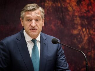 Buma (CDA) wil groot onderzoek bevolkingsgroei: ‘Geboortecijfer daalt, migratie stijgt’