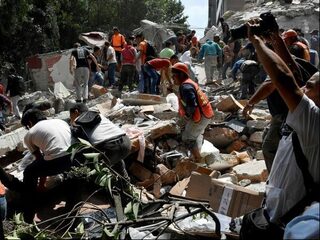 Nieuw aardbevingsdrama in Mexico: ruim 200 doden