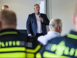 'Zwaar beroep? Eerder met pensioen!'