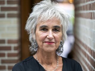 Podcast Virusfeiten: Corona zelf is snel weer uit je lichaam, maar de bijwerkingen kunnen dodelijk zijn